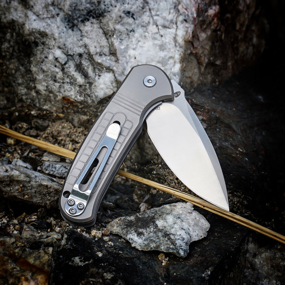 
                  
                    Pocket Knife HX OUTDOORS  ROCK SAPPHIRE 2.4" D2 TITANIUM Drop Point Folding Knife Camping Outdoor ZD-113S from HX OUTDOORS
                  
                